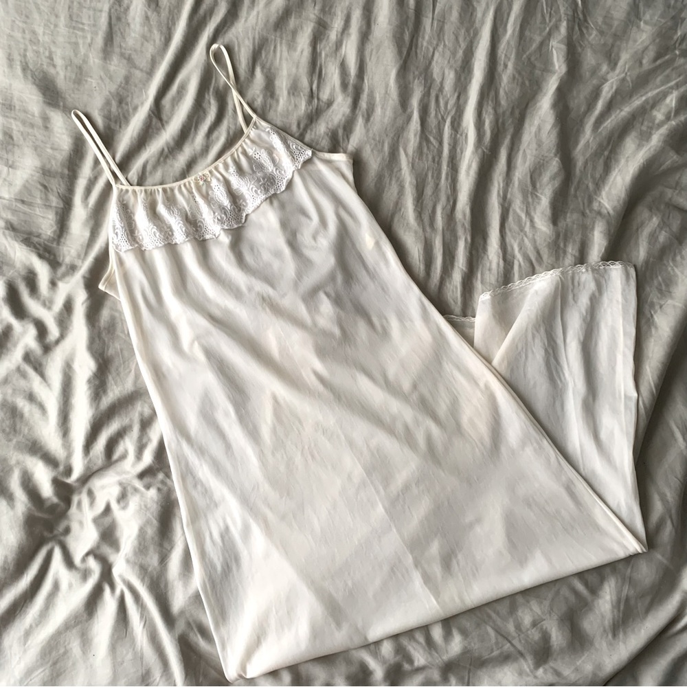 Vintage 70s 80s Ivory Nightgown Slip Dress Rosebud Nylon Long Small